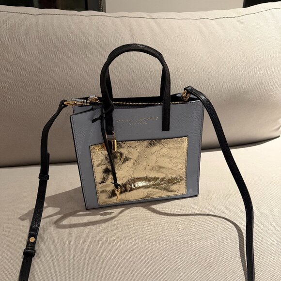 Marc Jacobs Handbags - Marc Jacobs Mini Grind Light Blue & Gold Metallic Purse